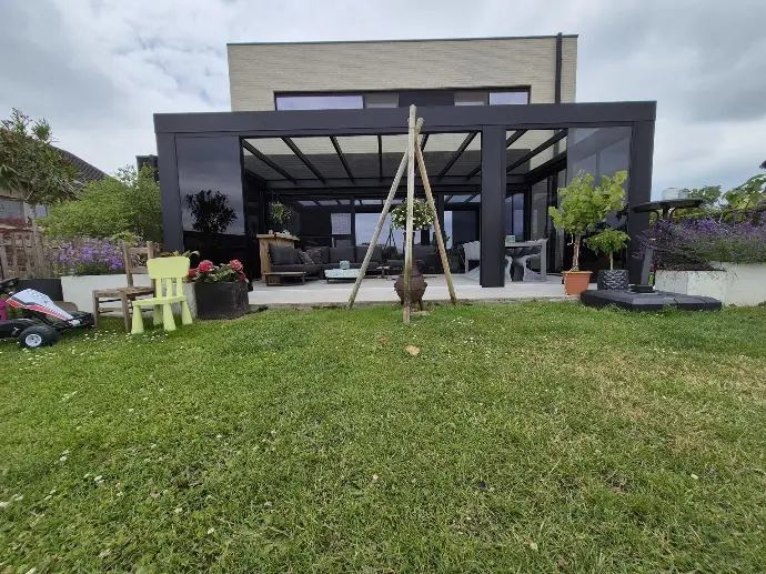 Kubistische terrasoverkapping